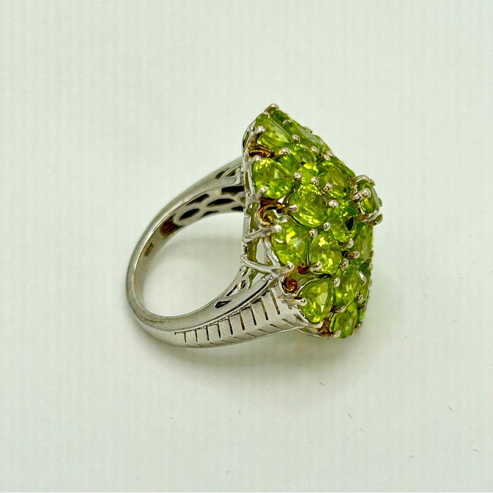 925 Sterling Silver Peridot Cluster Ring STS Marked Size 7 Cocktail Statement - Picture 6 of 10
